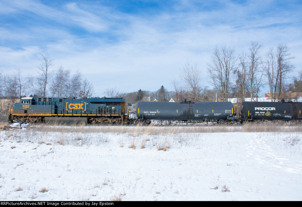 Q426's DPU comes by Genesee Street